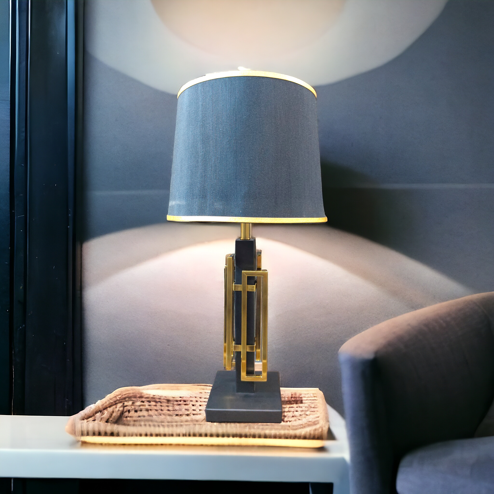 Crosby Table Lamp matte gold
