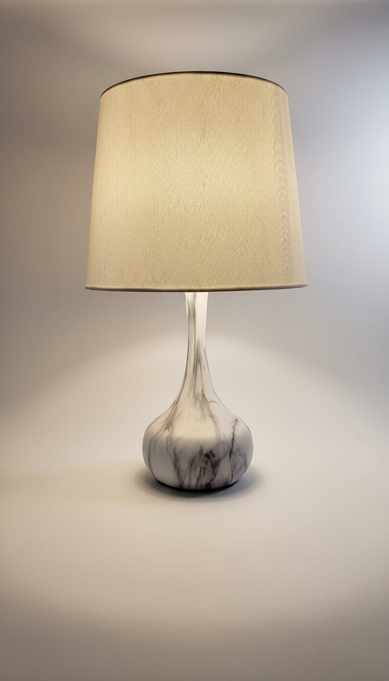 Small Vase lamp white and grey