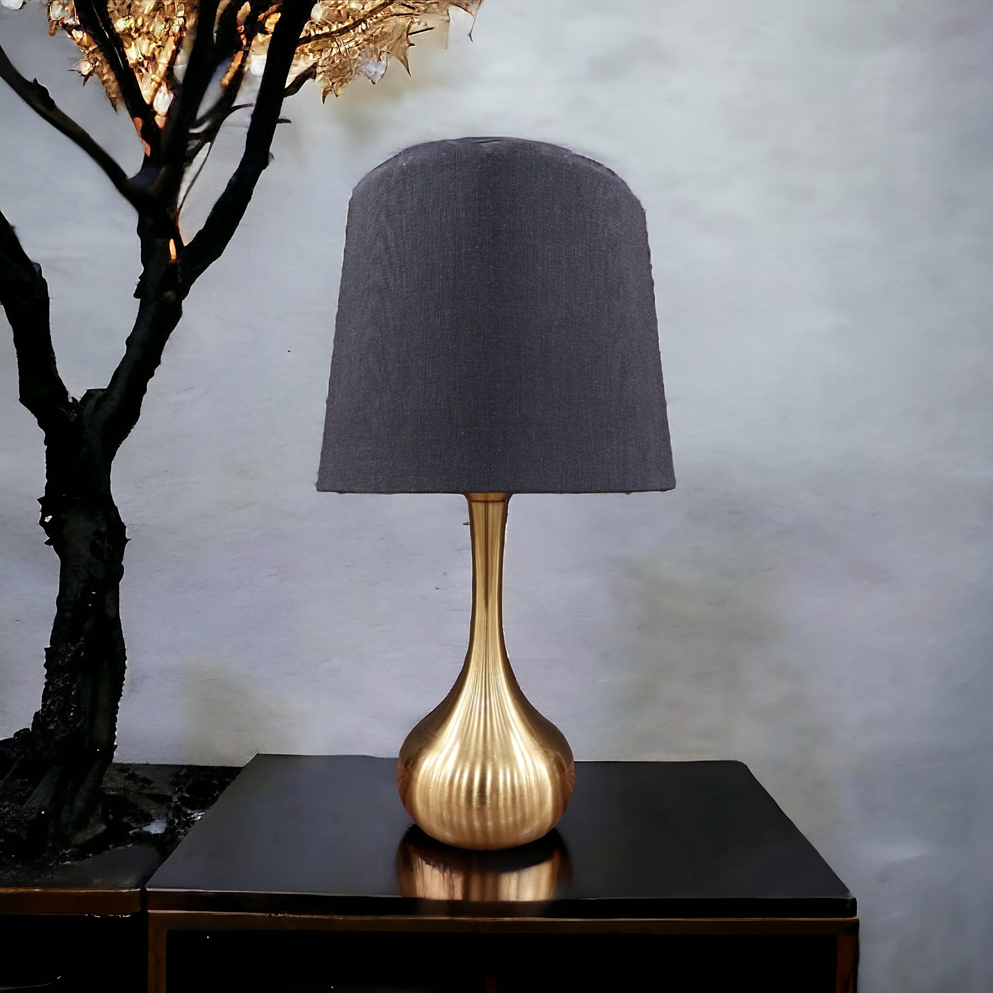 Golden vase lamp small