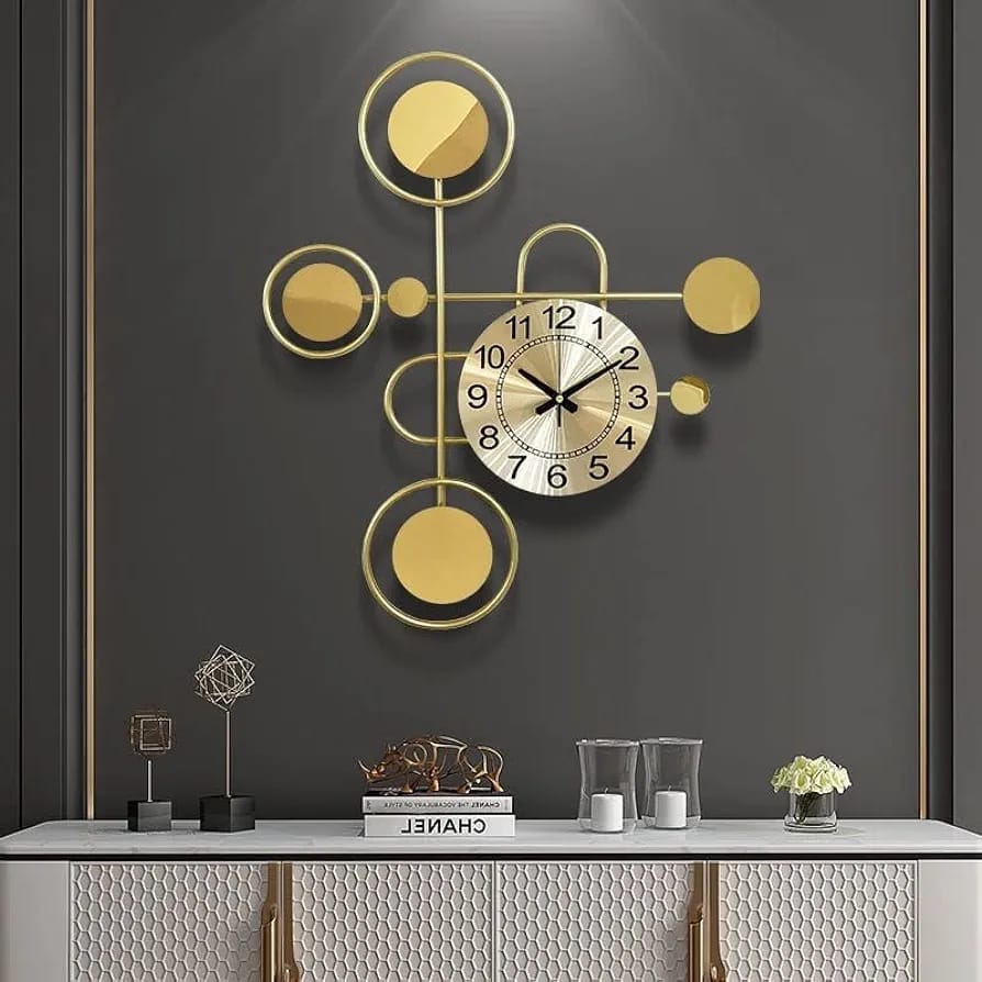 Modern Design Metal Wall Clock