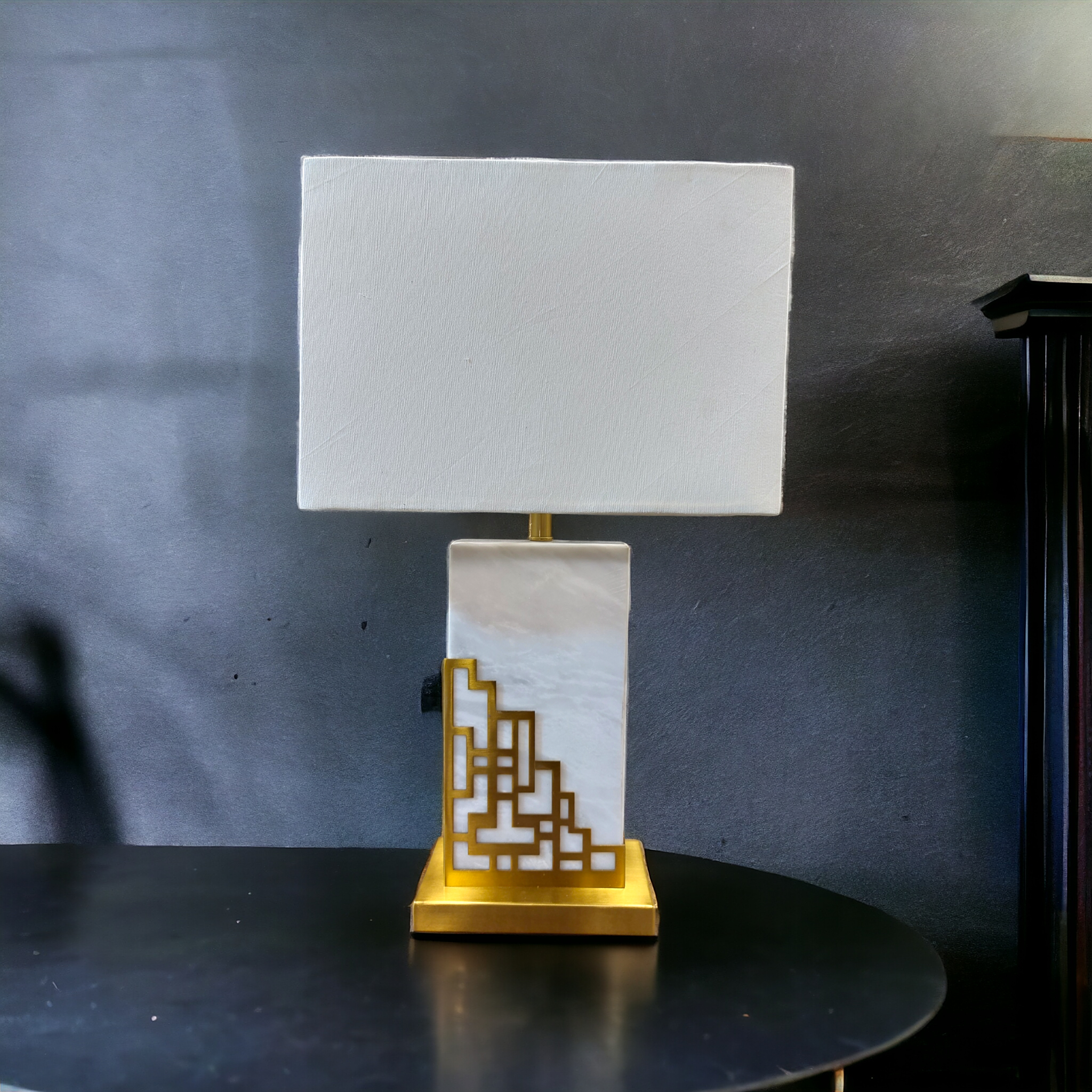 Marble rectangle table lamp white D1