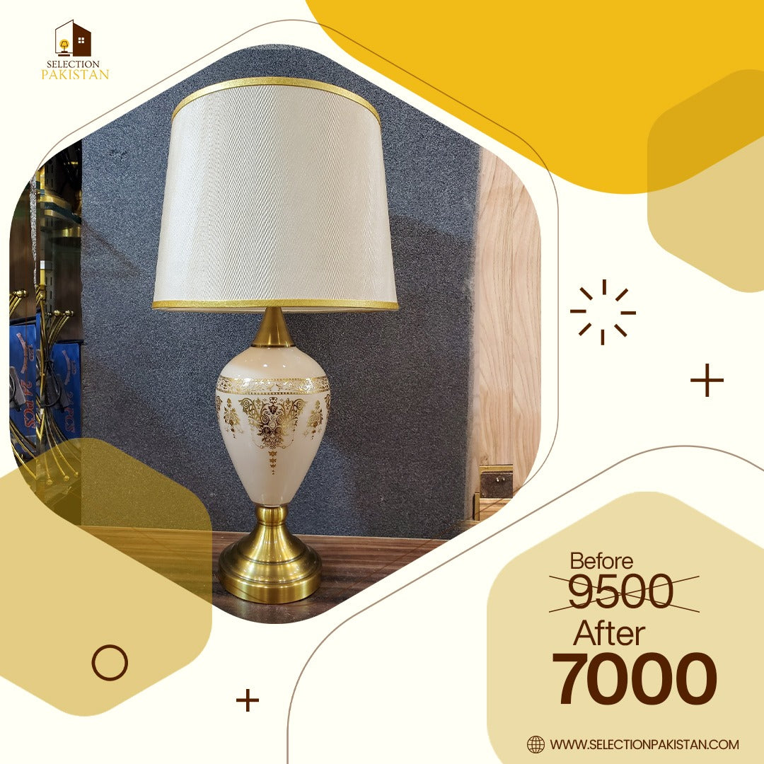 Artistic designed golden lamp