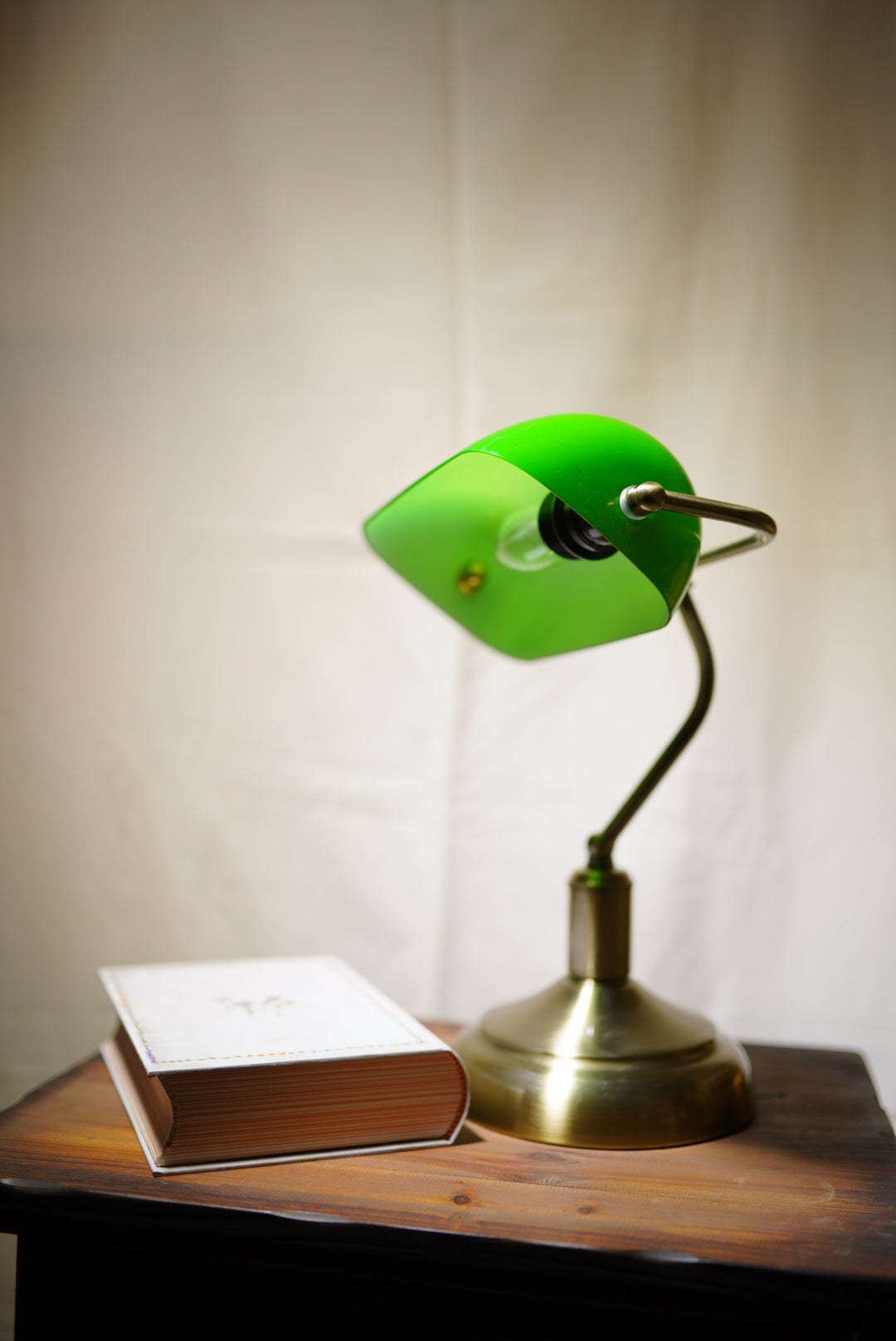 Banker study lamp