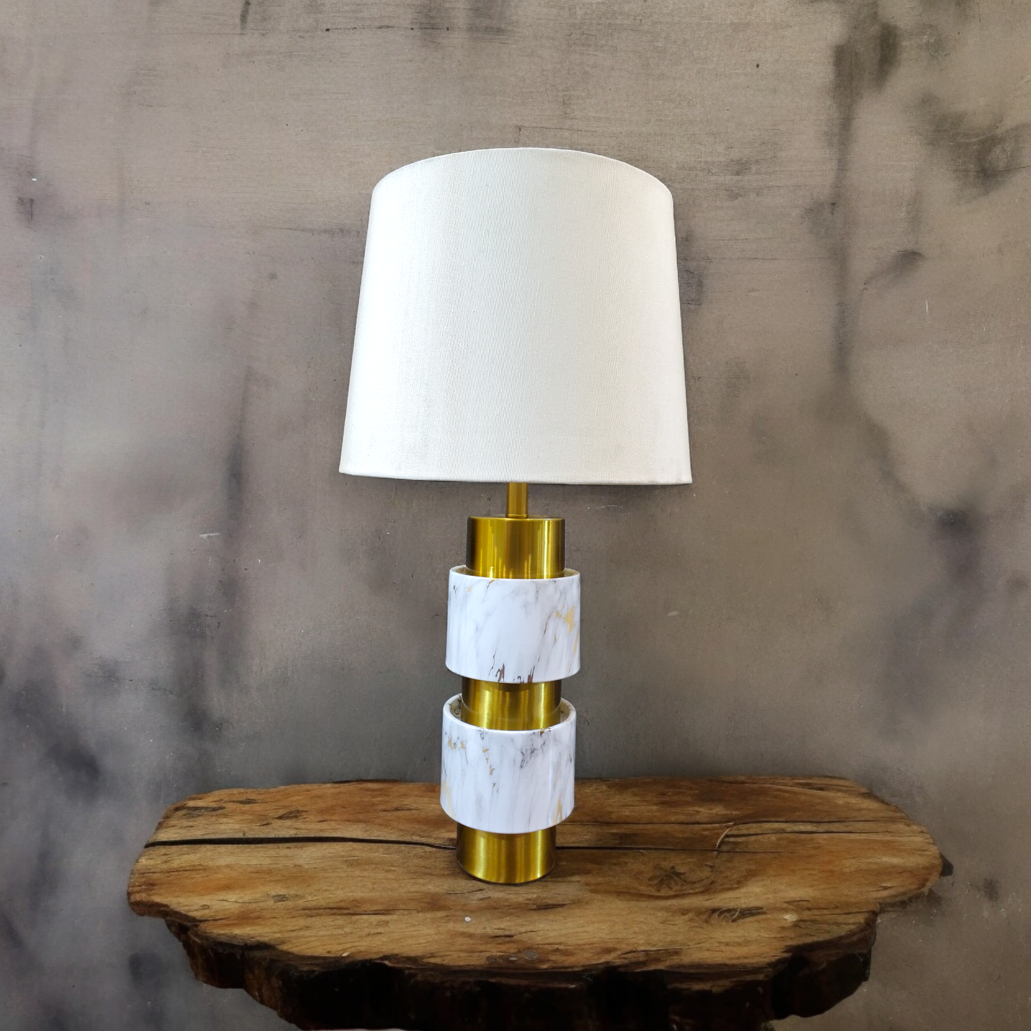 Modern white and gold metal lamp