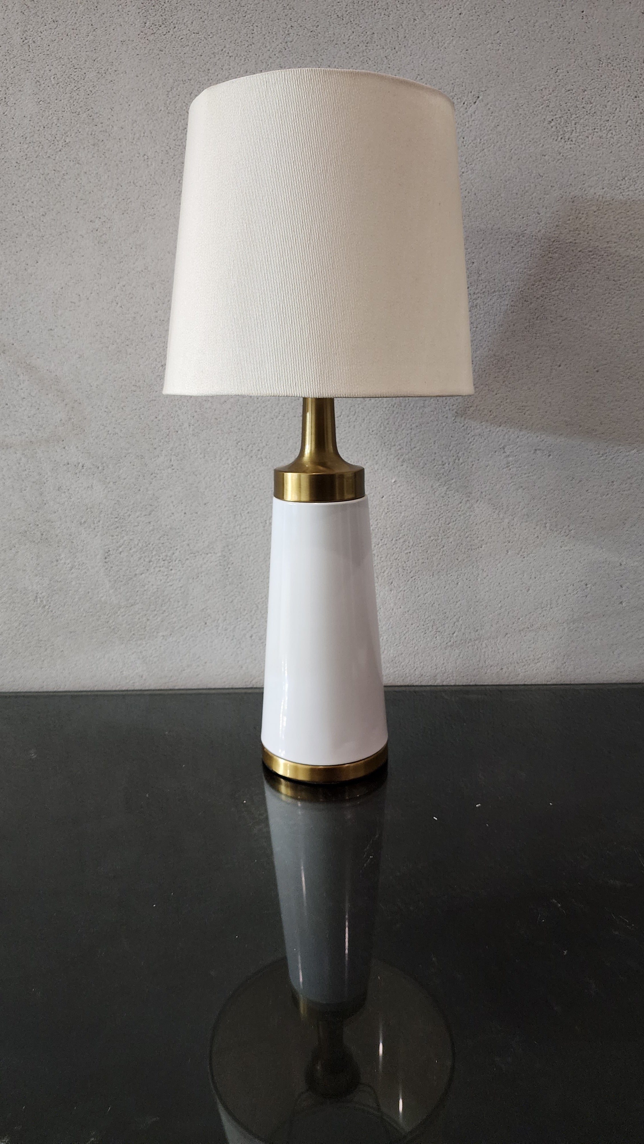 White and Gold Metal Table Lamp