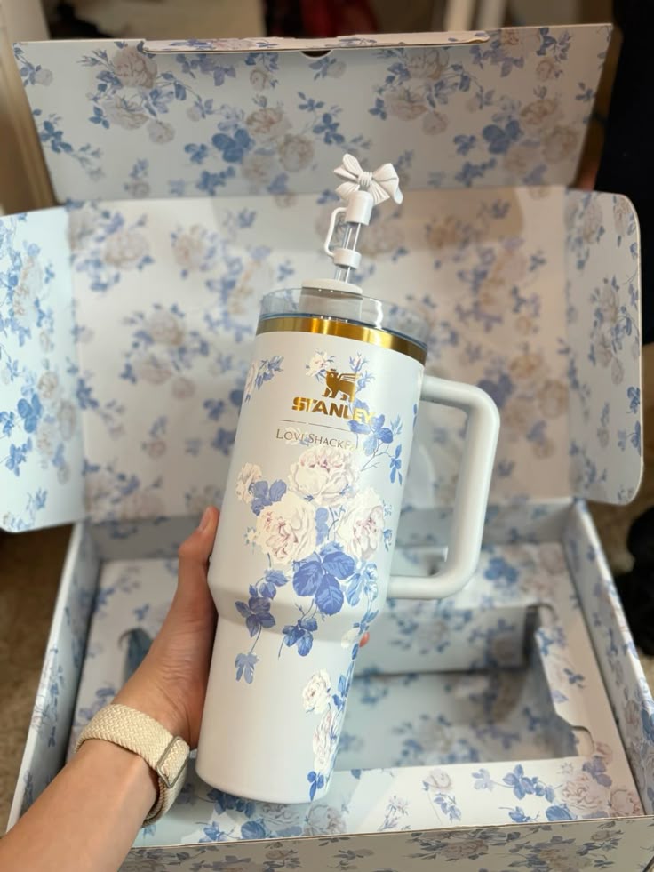 Stanley x Love Shack